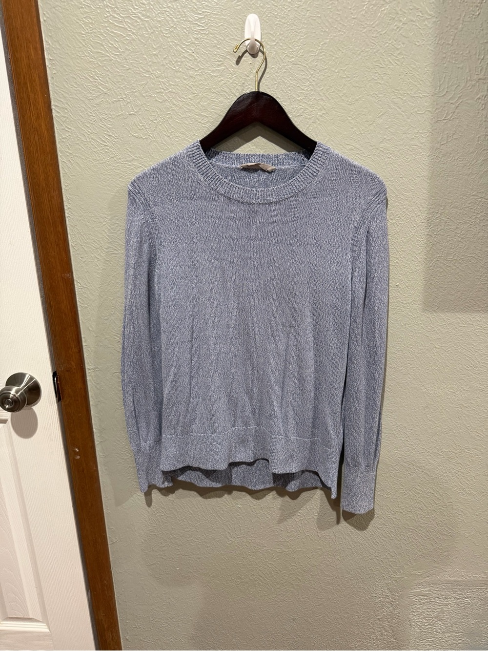 Everlane Light Blue Crewneck Sweater Cotton Size M EUC - Picture 1 of 3